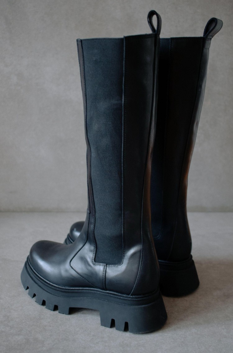 ALOHAS Go Getter Leather Boots