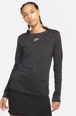 women's nike gym vintage crew top